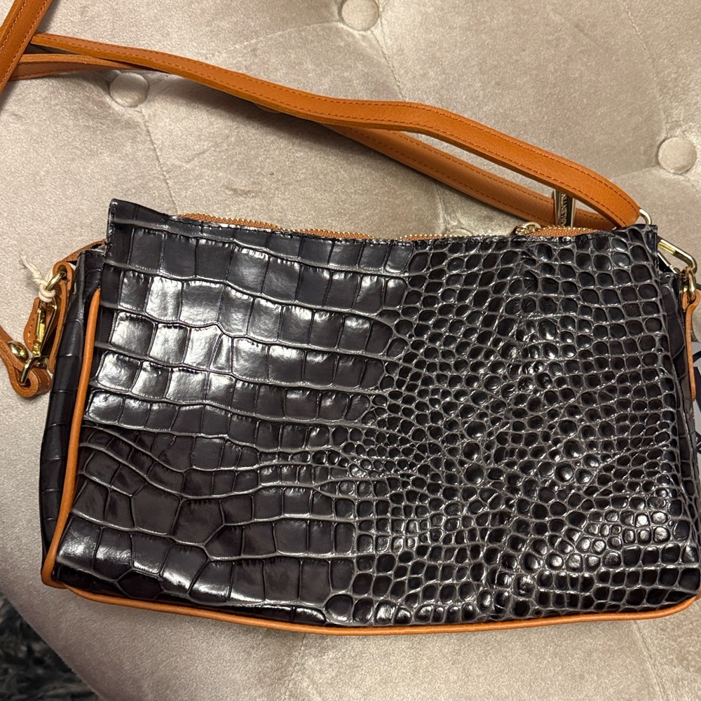 Classic Valentina Leather Croc-Textured Crossbody Bag in Black and Brown, new, - Picture 3 of 10